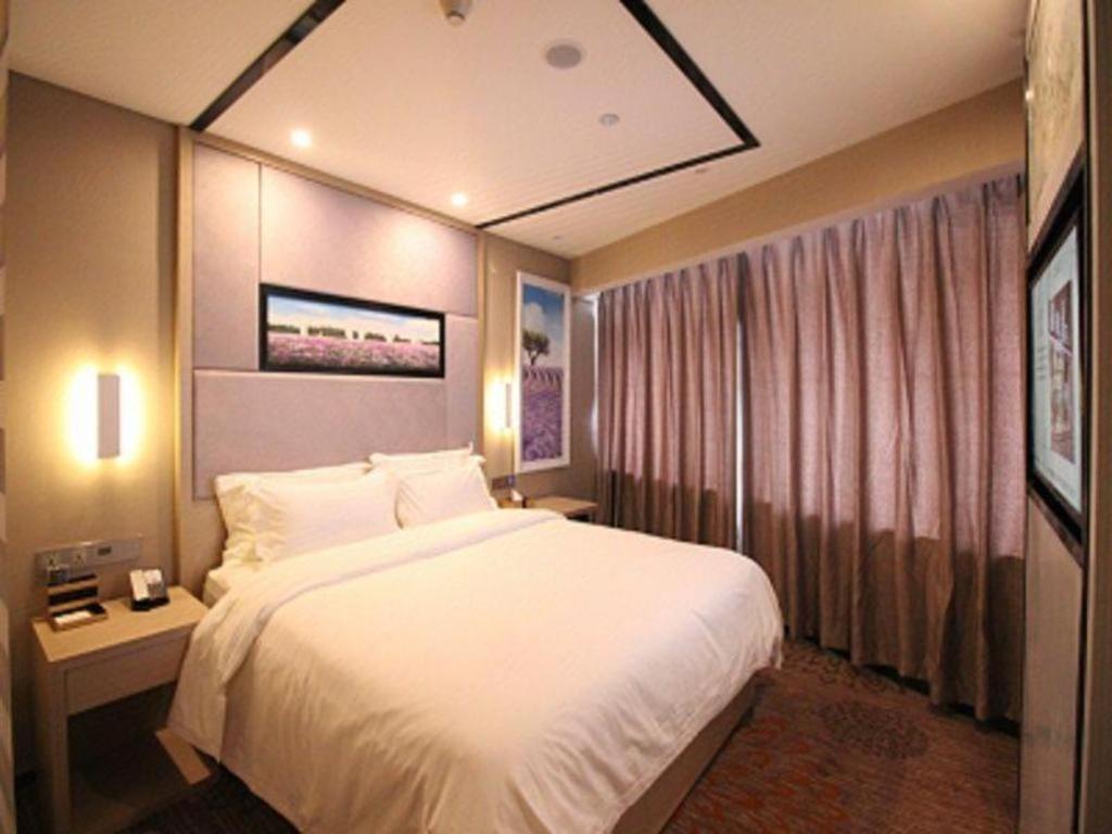 Lavande Hotel Nanchang Ai XI Hu Subway East Station Branch Екстер'єр фото
