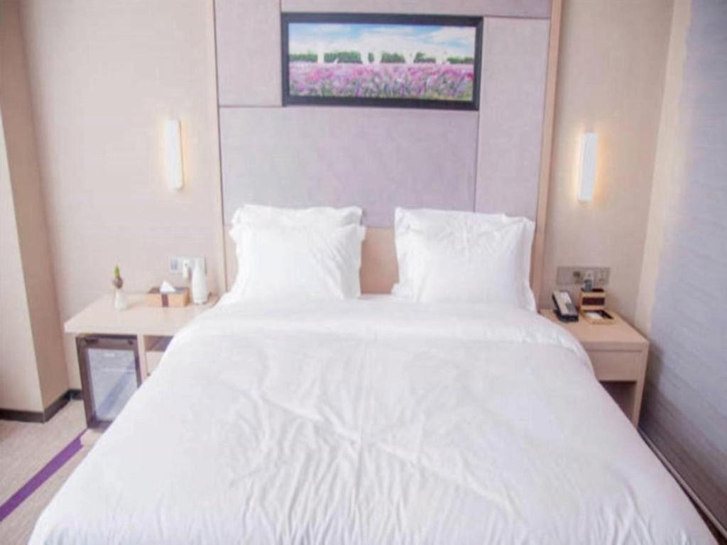 Lavande Hotel Nanchang Ai XI Hu Subway East Station Branch Екстер'єр фото