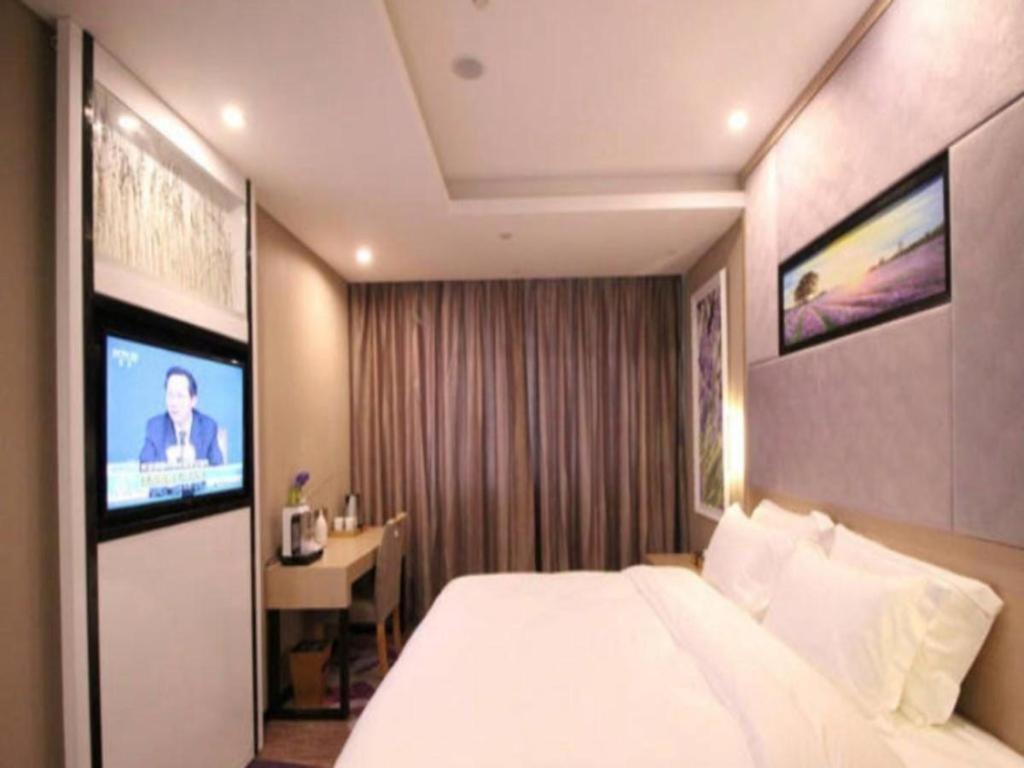 Lavande Hotel Nanchang Ai XI Hu Subway East Station Branch Екстер'єр фото