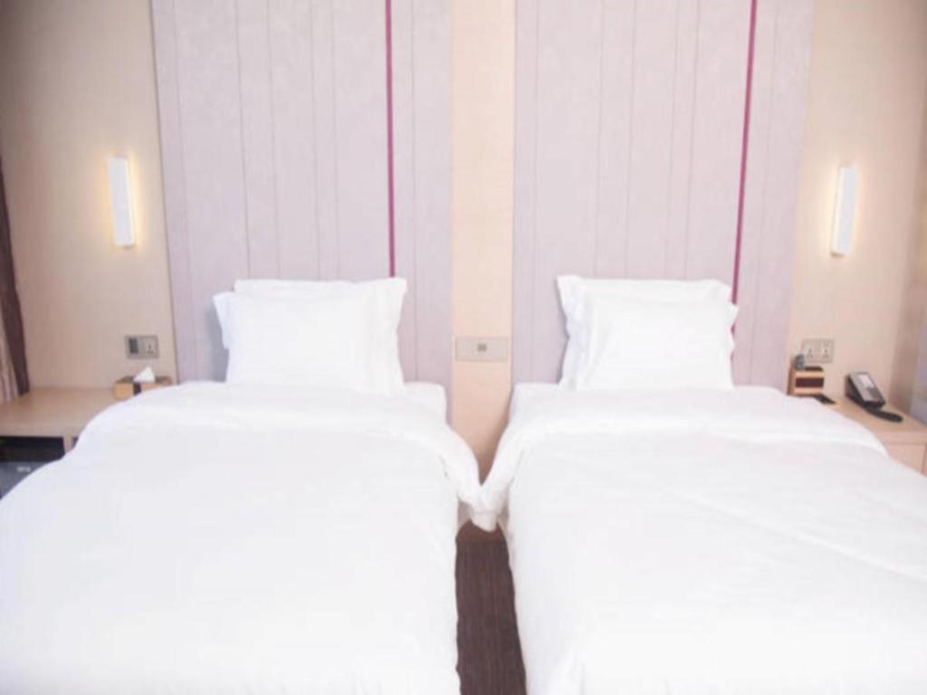 Lavande Hotel Nanchang Ai XI Hu Subway East Station Branch Екстер'єр фото