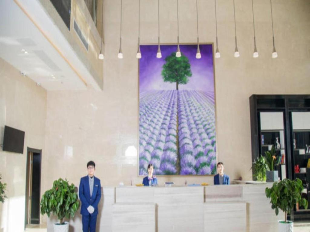 Lavande Hotel Nanchang Ai XI Hu Subway East Station Branch Екстер'єр фото